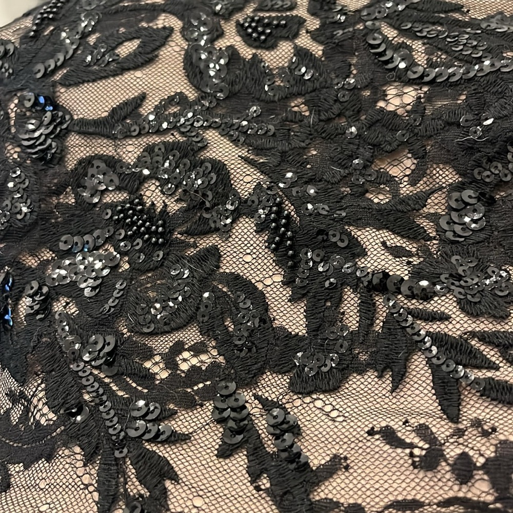 Express Women’s Black Lace w beading and tan tank liner dress size 6 - Picture 11 of 12